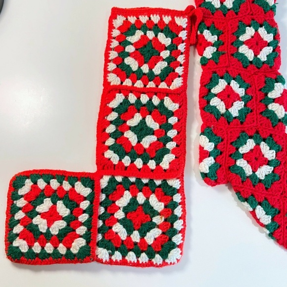 Vtg Granny Square Christmas Stocking Set Red Hand Crocheted 70s Holiday Decor - Picture 4 of 11
